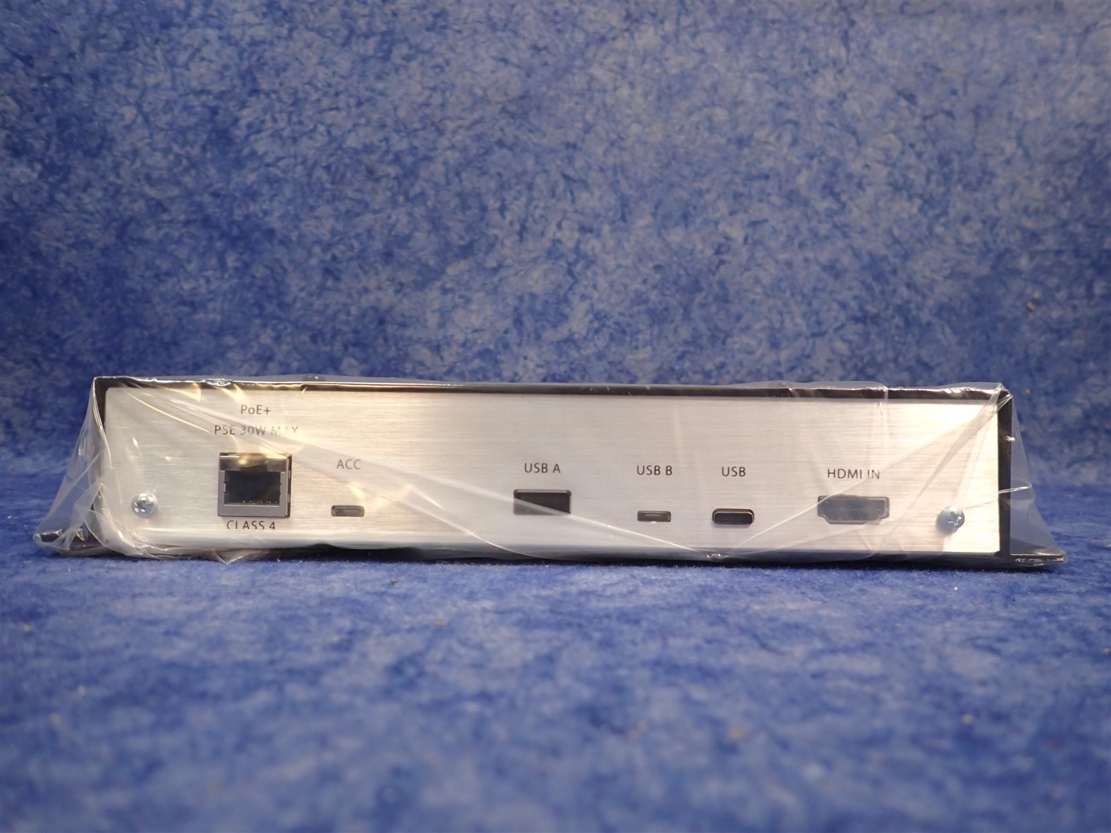 Crestron M201852001 UC-PR UC Presentation Transmitter (E14)