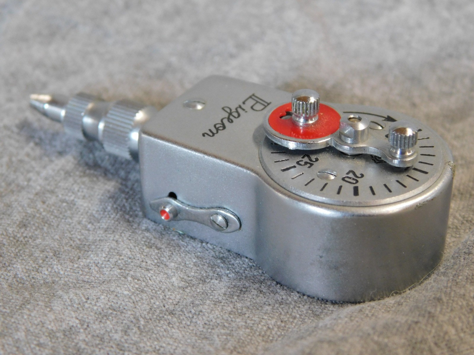 Vintage Pigeon Self Timer - Works!
