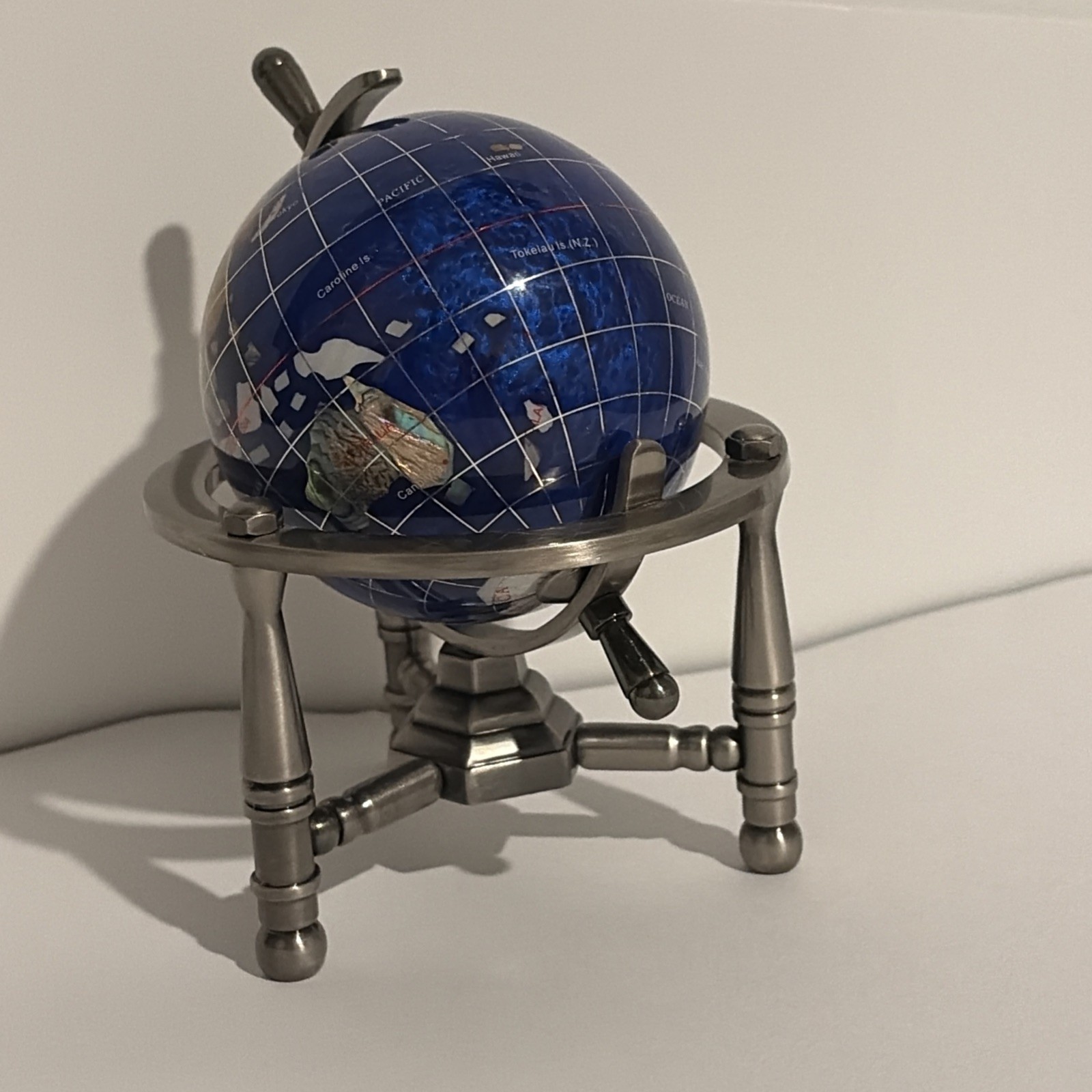 Unique Art Blue Lapis Lazuli Ocean Table Top Gemstone World Globe Silver Stand