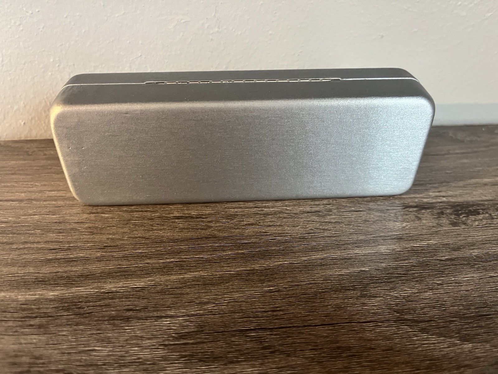 NEW Morel Lightec Silver Grey Hard Clamshell Eyeglasses Case & Microfiber Cloth