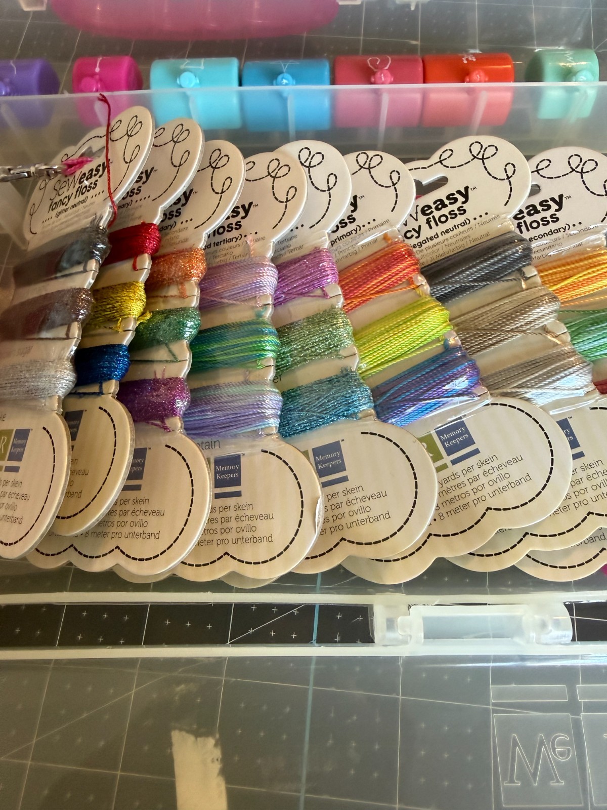 We R Memory Keepers Sew Easy w Case, Floss Cards, 8Heads, Mat, Tool