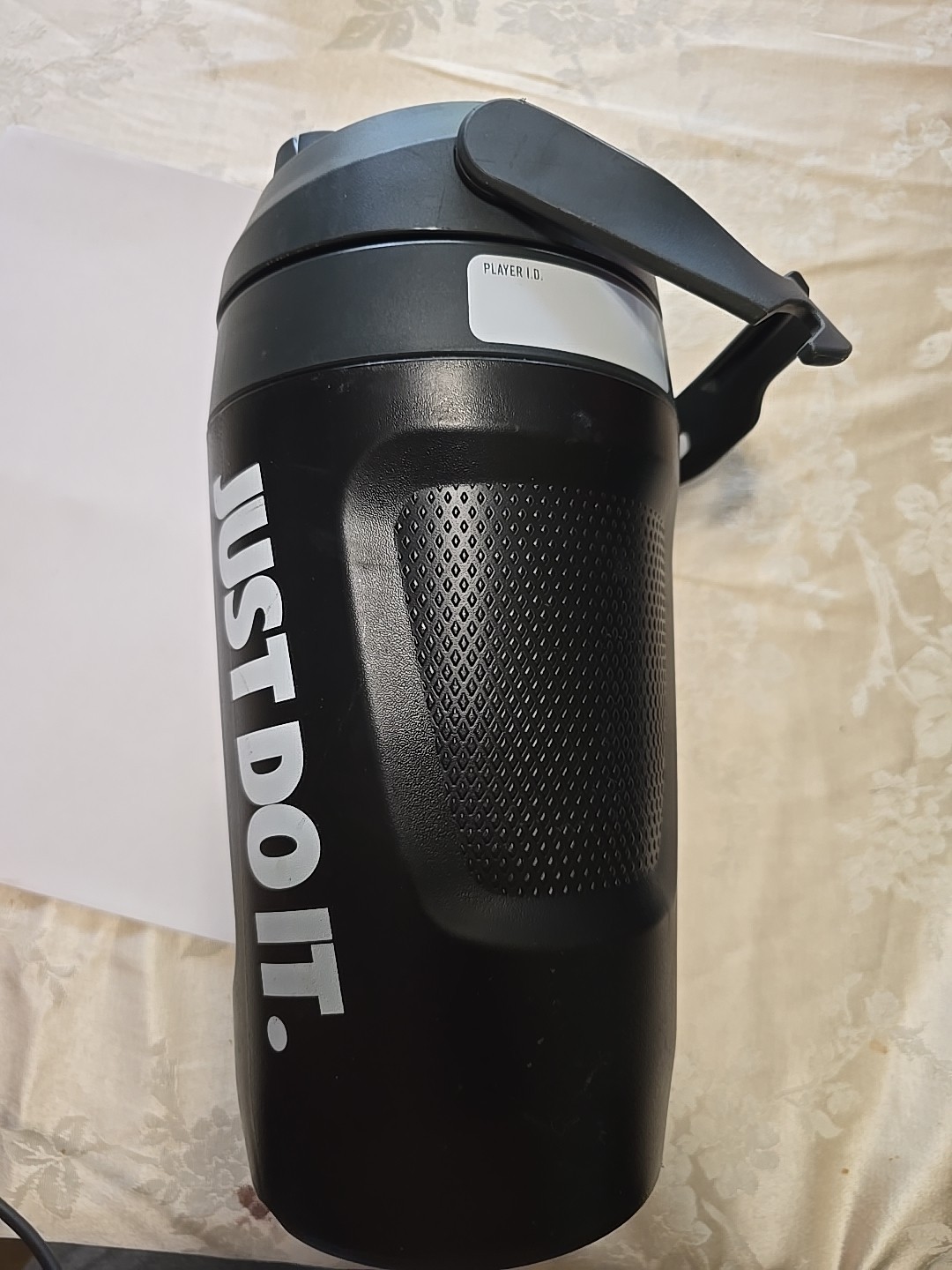 Nike Hyperfuel Insulated Hydrating Water Chug 64Oz NWT