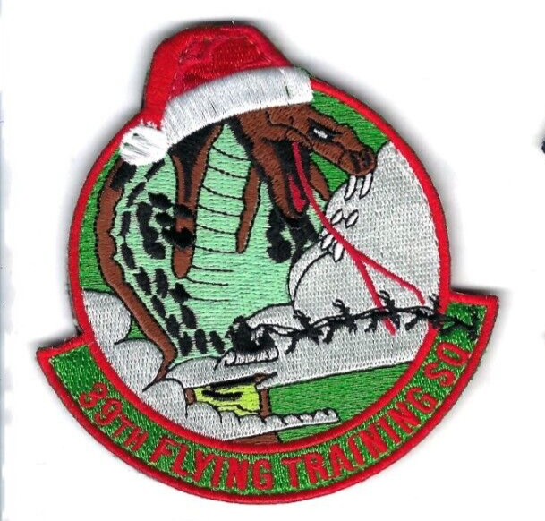 PATCH USAF 39th FTS FLYING TRAINING SQ  MERRY CHRISTMAS    RANDOLPH AFB   B12-4