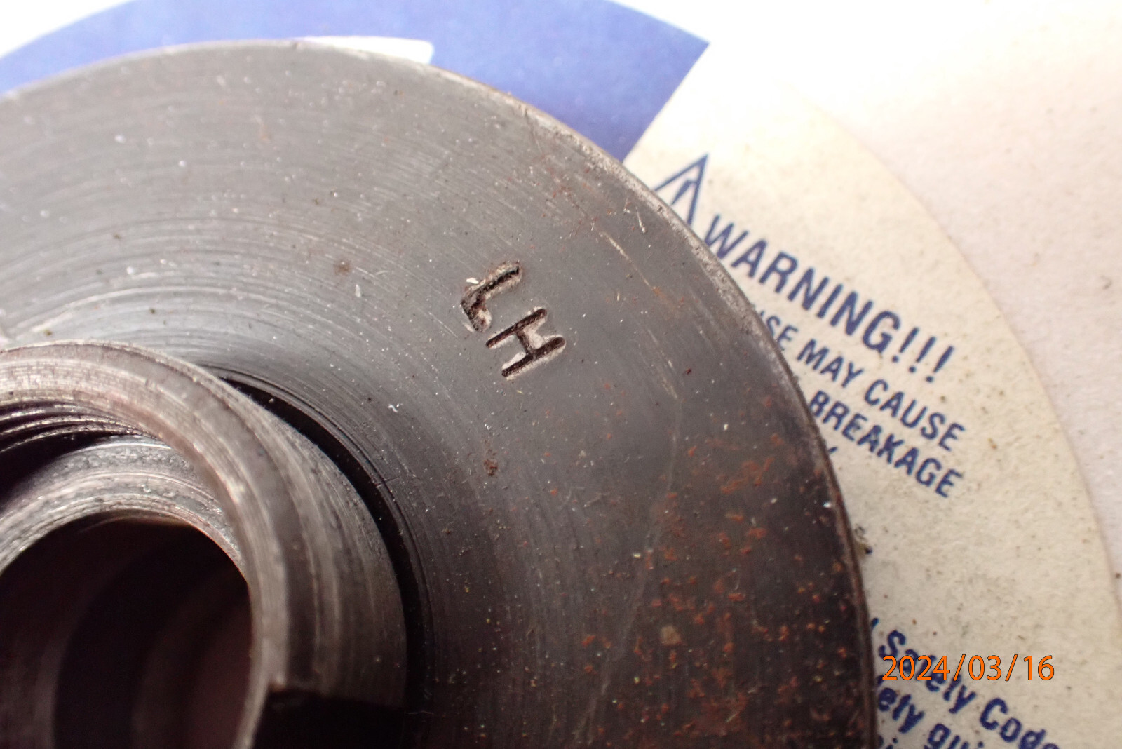 LOT WB: SURFACE TOOL CUTTER GRINDER L.H. ARBOR WITH GRINDING WHEEL
