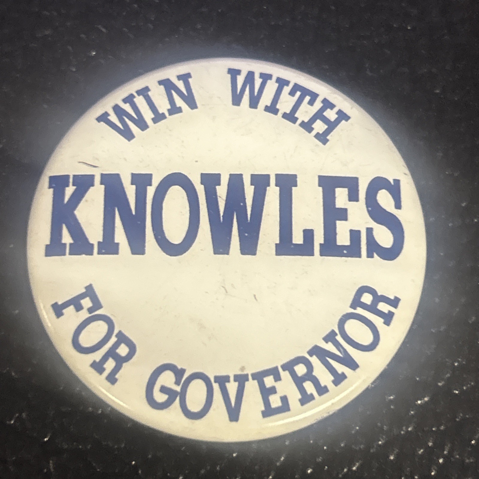 Win With KNOWLES For Governor Wisconsin 1 5/8” pinback button pin