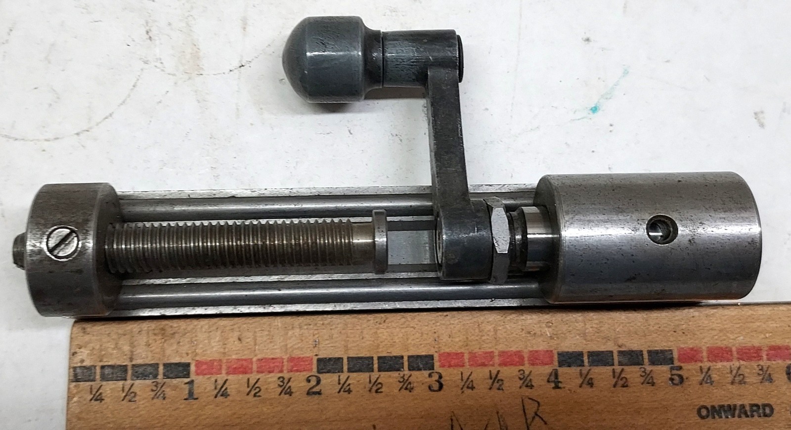 L. E. Wilson Universal Case Trimmer - 0120262