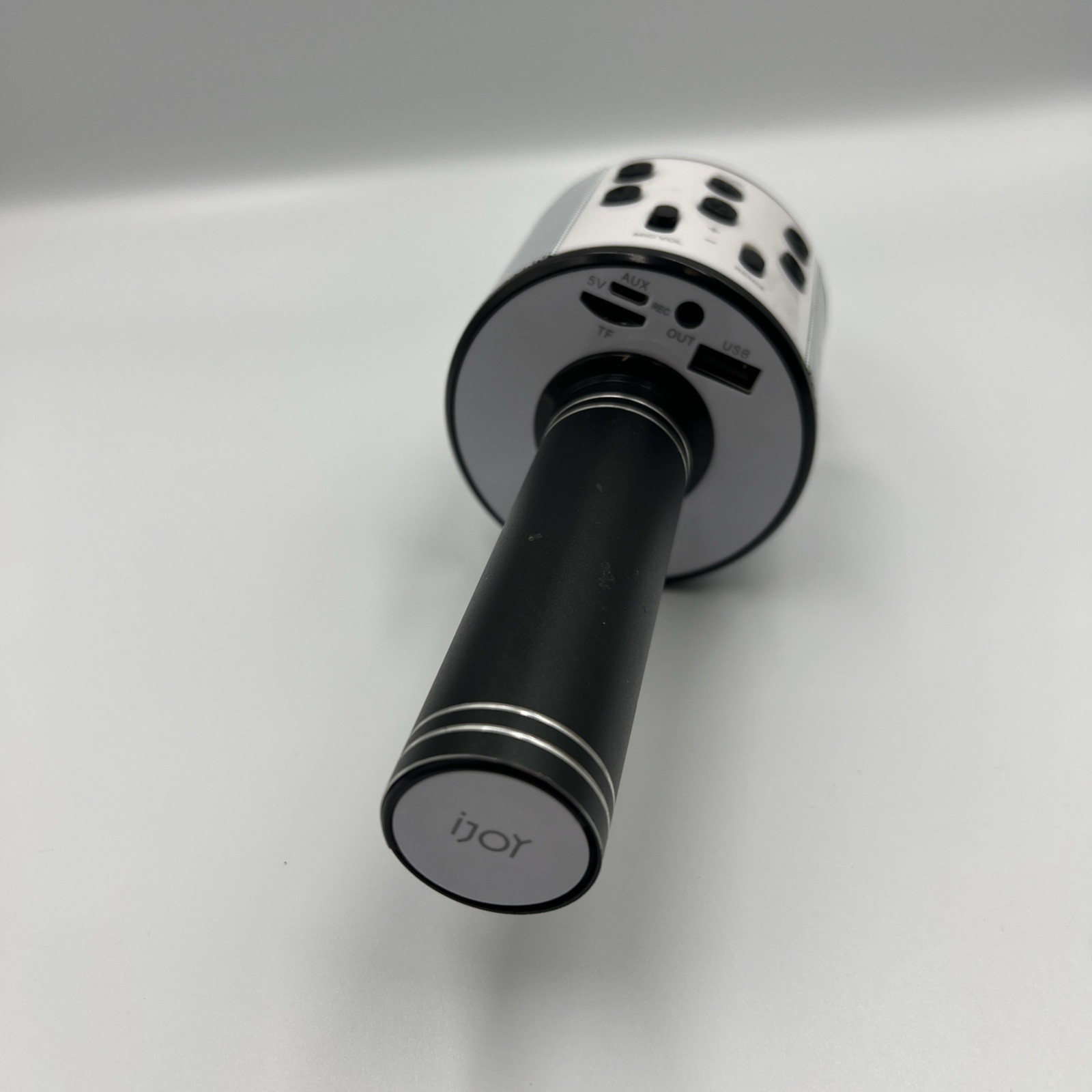 iJoy Wireless Karaoke Microphone - Bluetooth Karaoke Microphone and Speaker CB