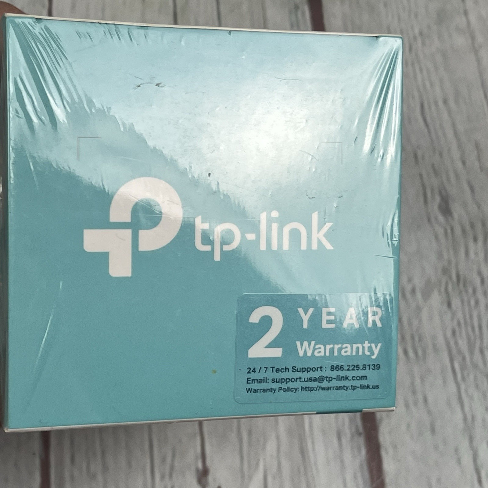 TP-Link - HS100 - Smart WiFi Plug - w/Google Assistant & Amazon Alexa NEW SEALED