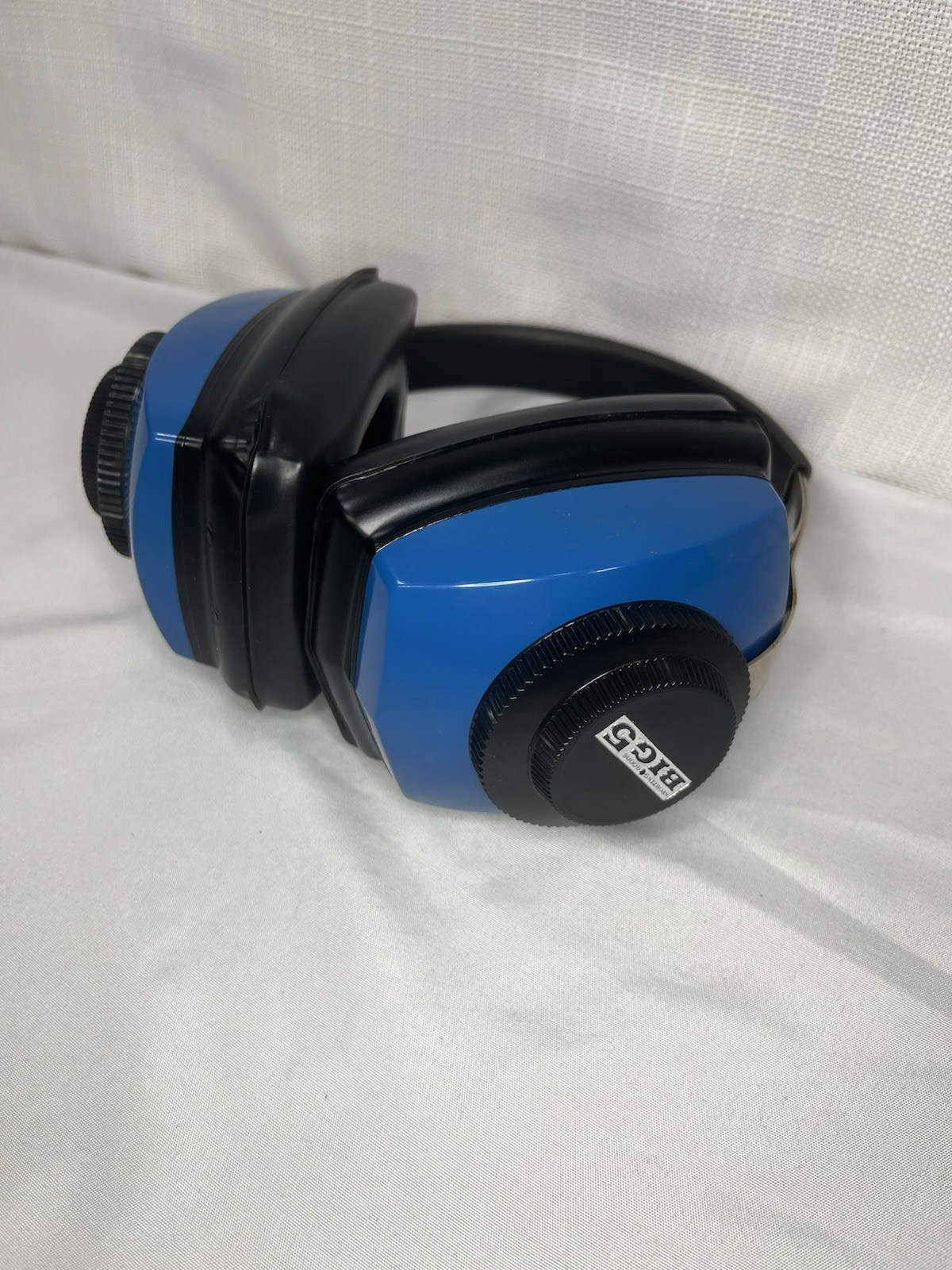 Vintage Danplex AS54 hearing protective earmuffs, Made For Big 5