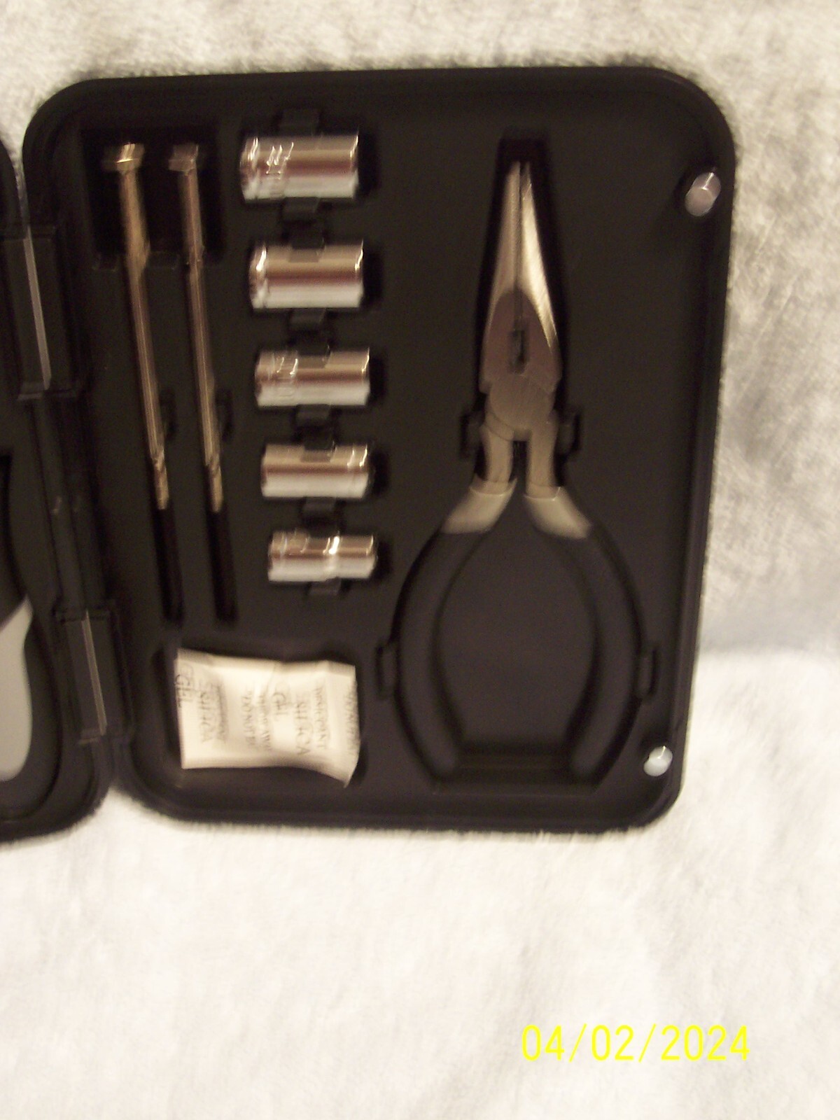 Adventure Out There Urban Compact Tool Set New