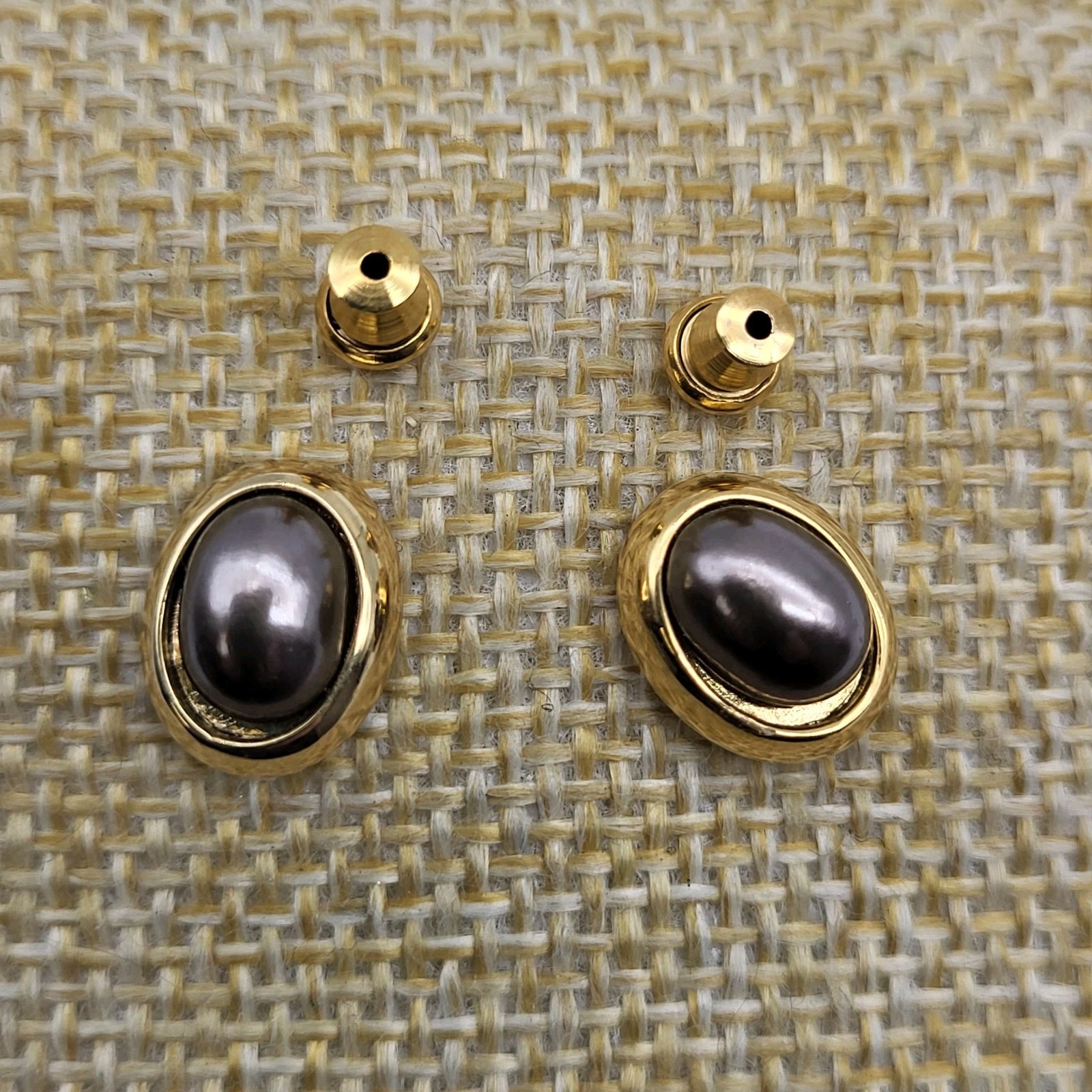 Lovely Vintage Richelieu earrings stud signed faux pearl elegant bridal party