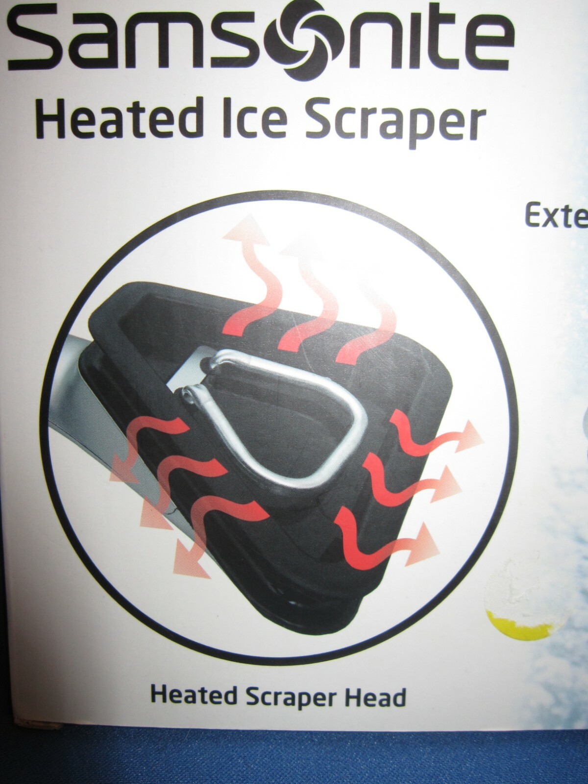 Samsonite Heated Ice Scraper With Light Non-Slip Extendable Handle 15' Cord Open