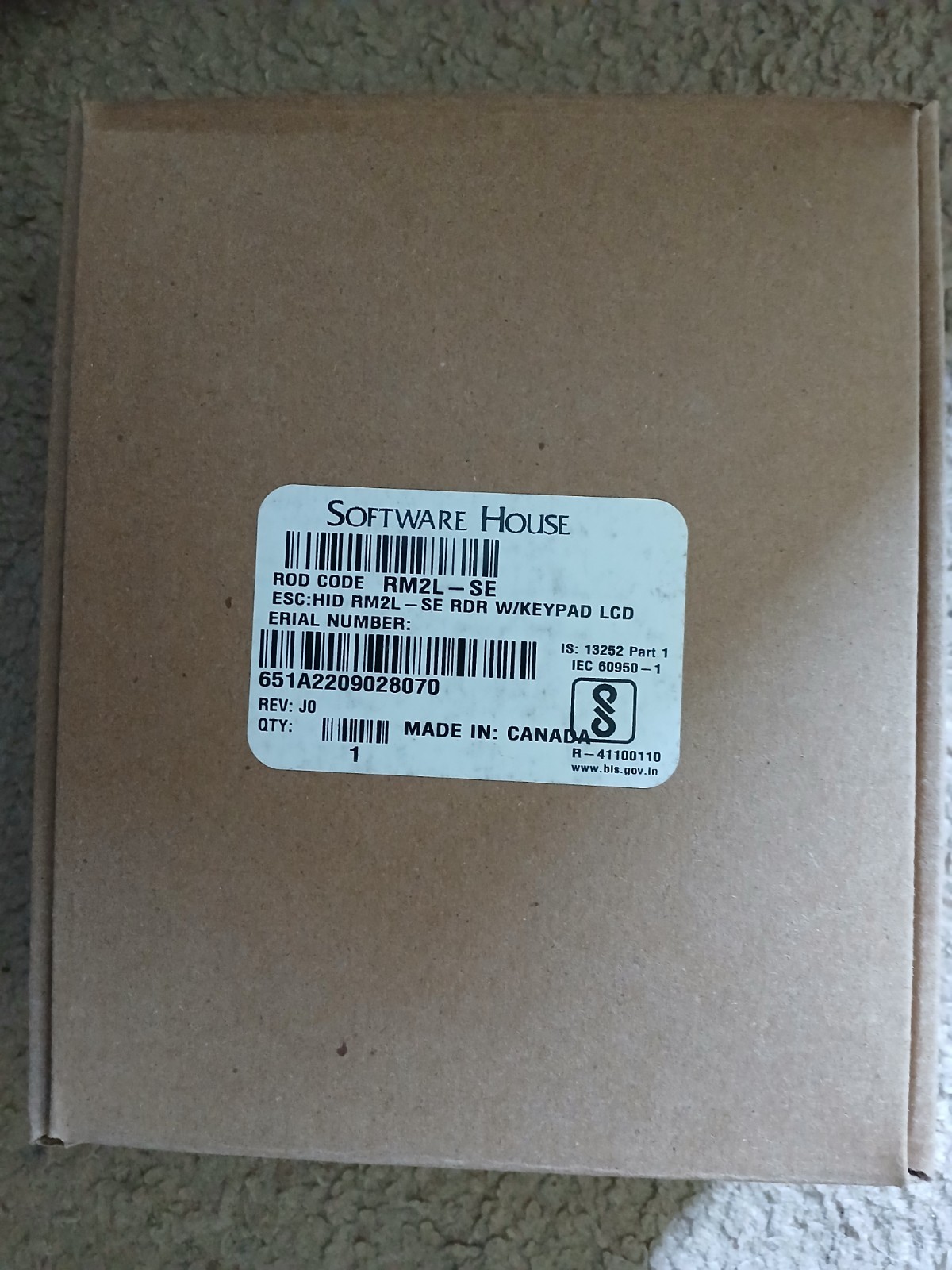 Software House RM2L-SE Reader with Keypad and LCD, Grey