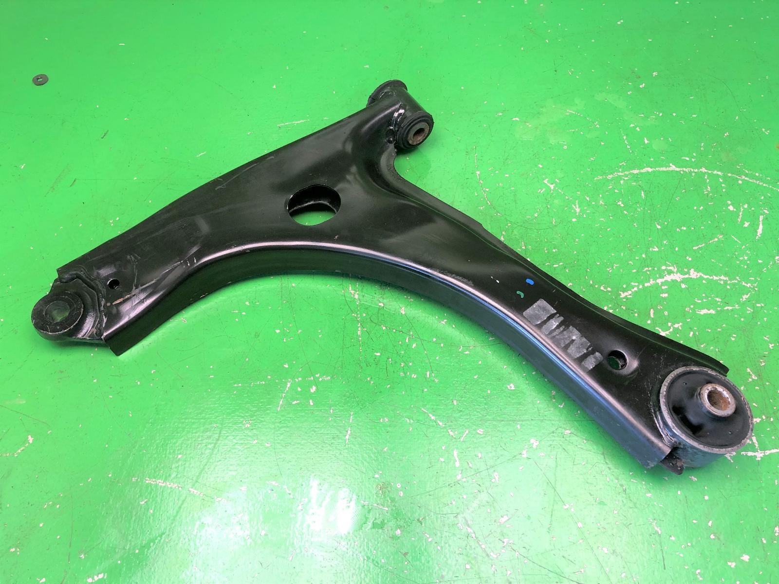 FORD TRANSIT Mk8 Left Front Lower Control Arm Mk8 14-21 Twin wheel Standard