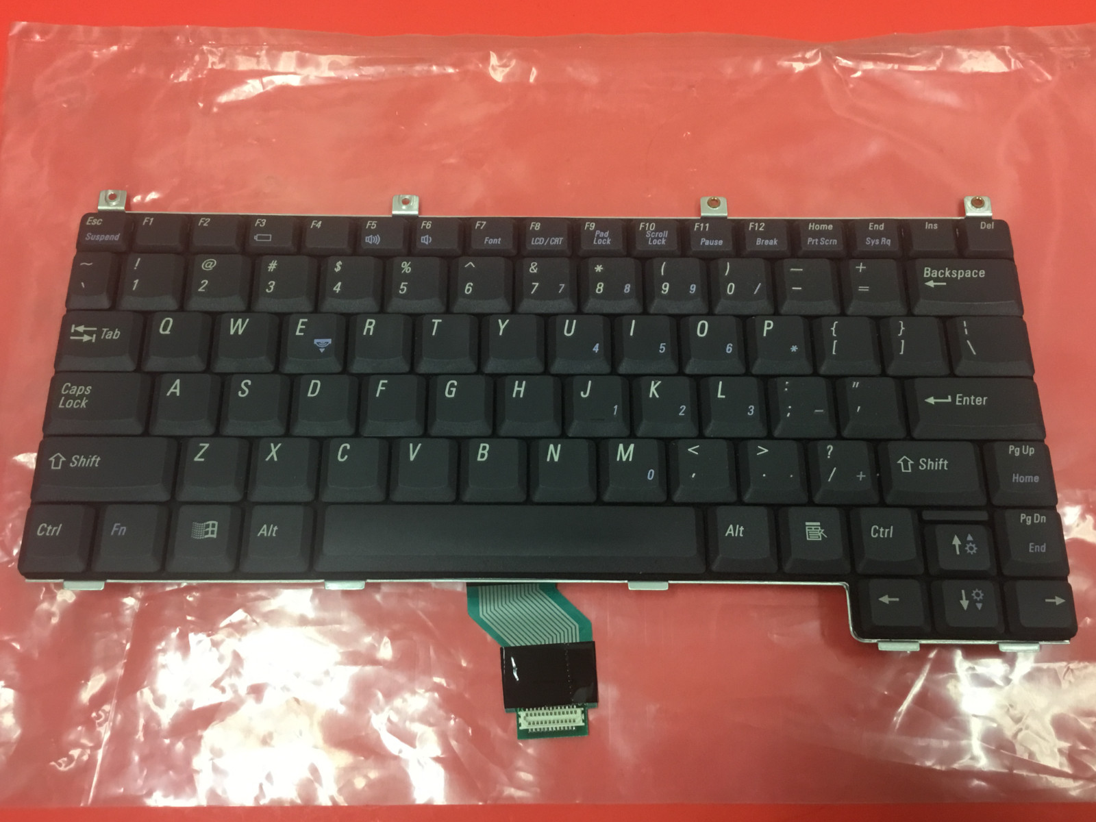 DS/N TW-07804T-56580-168-0066 - Rev. A02 - Domestic Keyboard - UNUSED