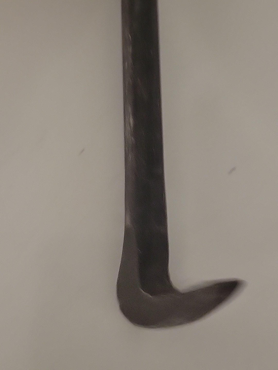 Harrold 15in Rolling Head Pry Bar