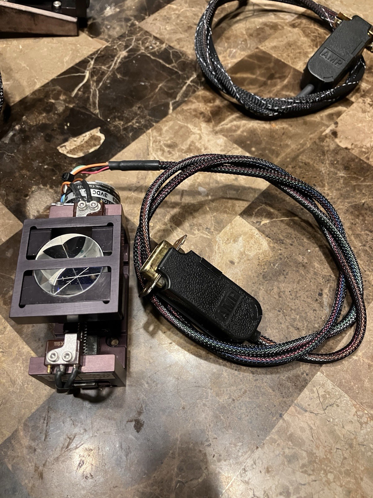 Servo Motor Actuated Laser Retro-Reflector DB9 Amp 3V Stepper