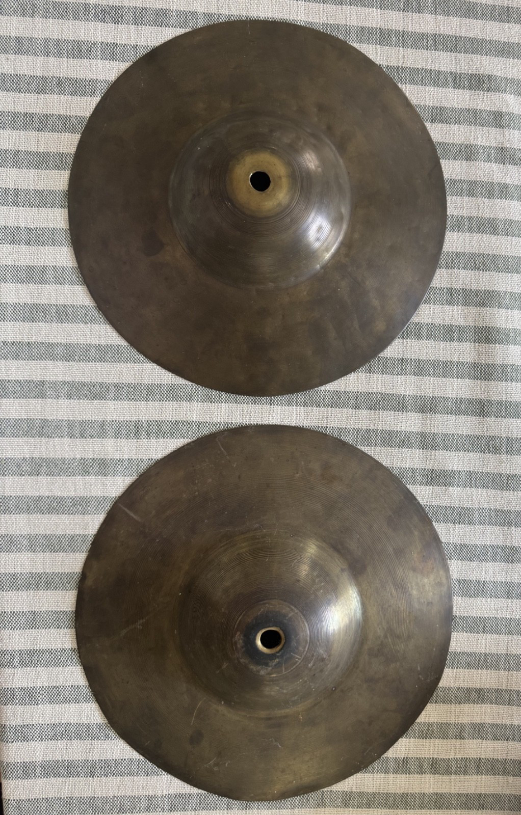 RARE 1920s LEEDY Lowboy / Hi-hat cymbals (9-7/8")