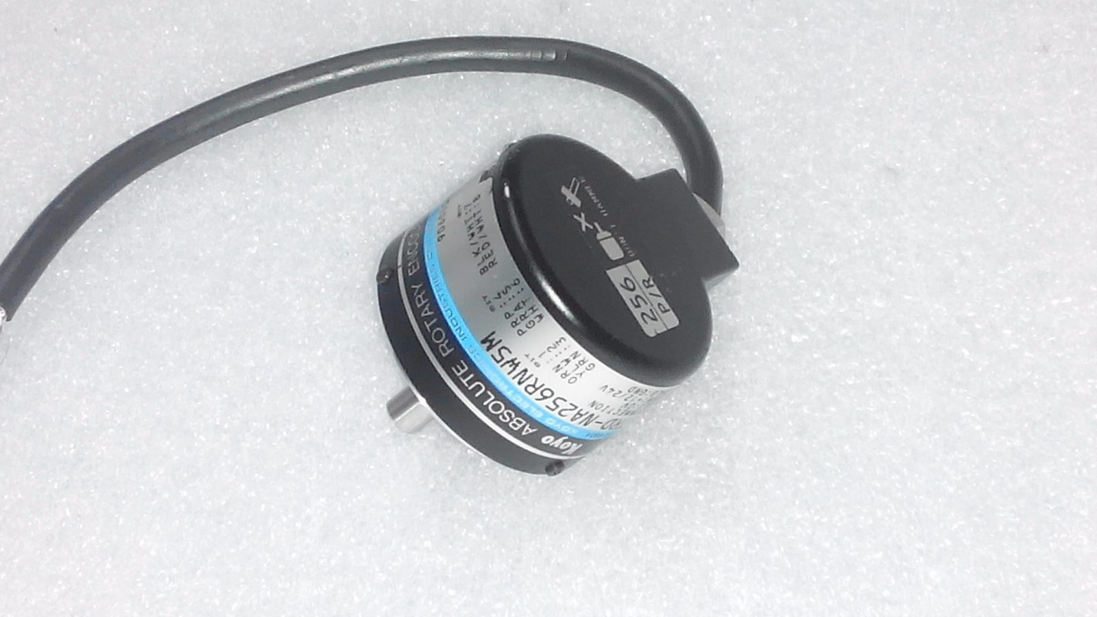 KOYO TRD-NA256RNW5M ROTARY ENCODER