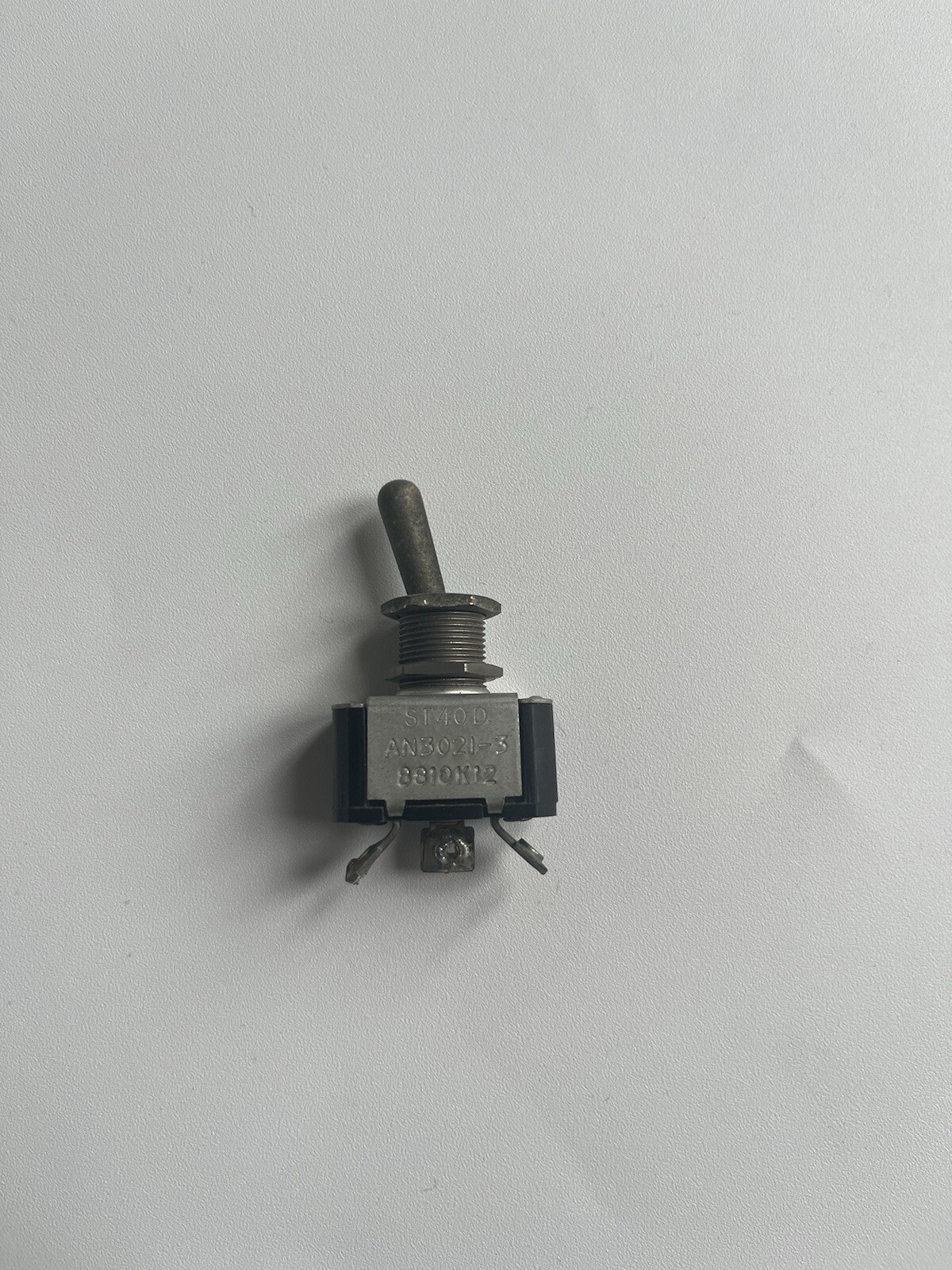 Cutler Hammer ST40D AN 3021-3 8810K12 ON-OFF Toggle Switch