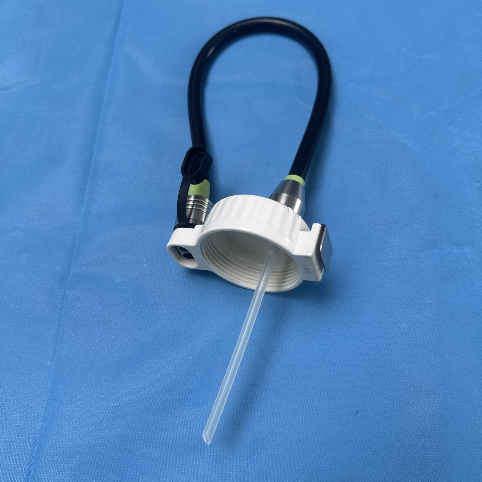 OLYMPUS MAJ-901 Water Bottle Cap. With Hose.