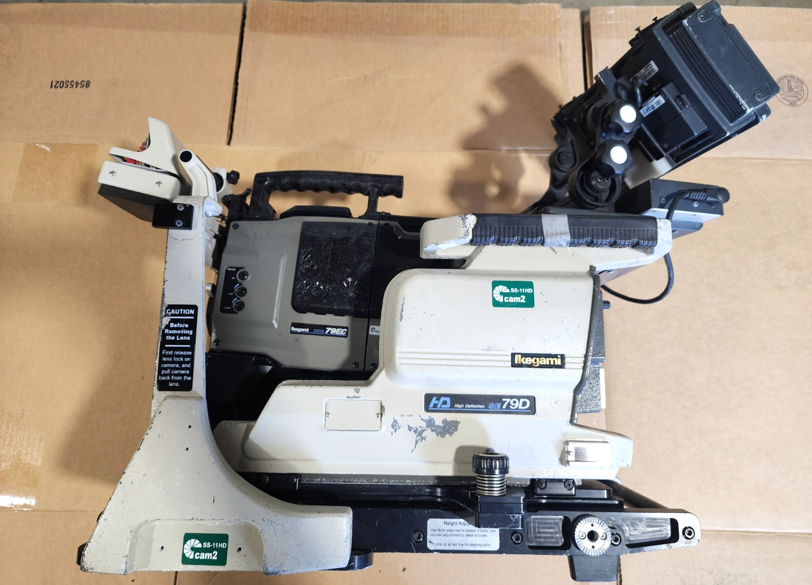 Ikegami HDK 79EC + Ikegami VFL900HA+Ikegami HD SE-79D  System Expander
