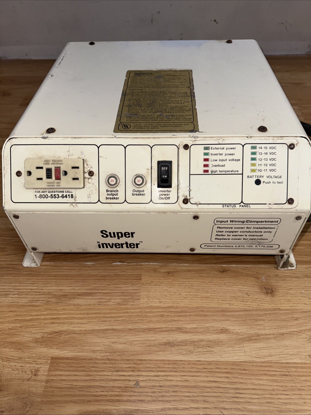 Dimensions Unlimited Super Inverter Quasi-sine Wave 2600 Watts Power Inverter