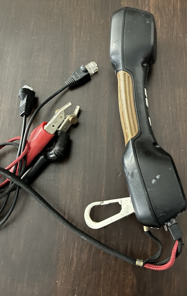 SOUTHWIRE B600 Telephone Test Set,Pulse Dialing Method untested