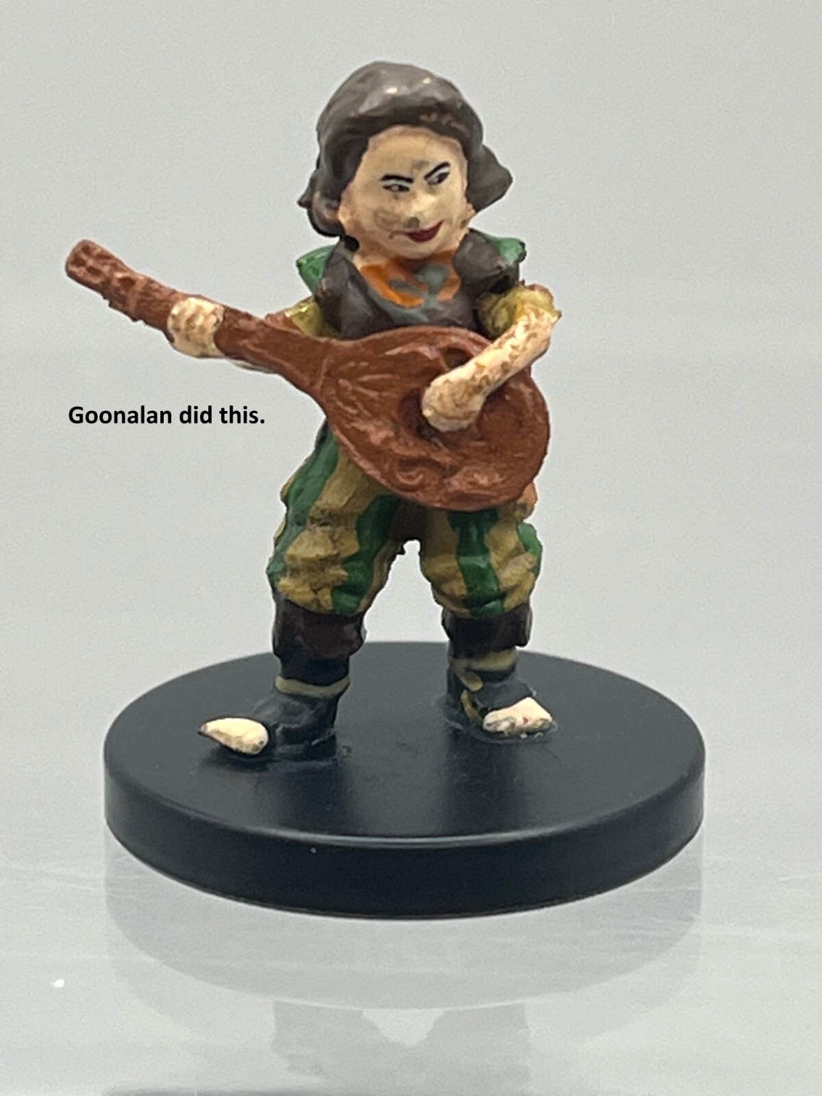 D&D Pathfinder Mini Kingmaker 15 Linzi, Halfling Bard UC