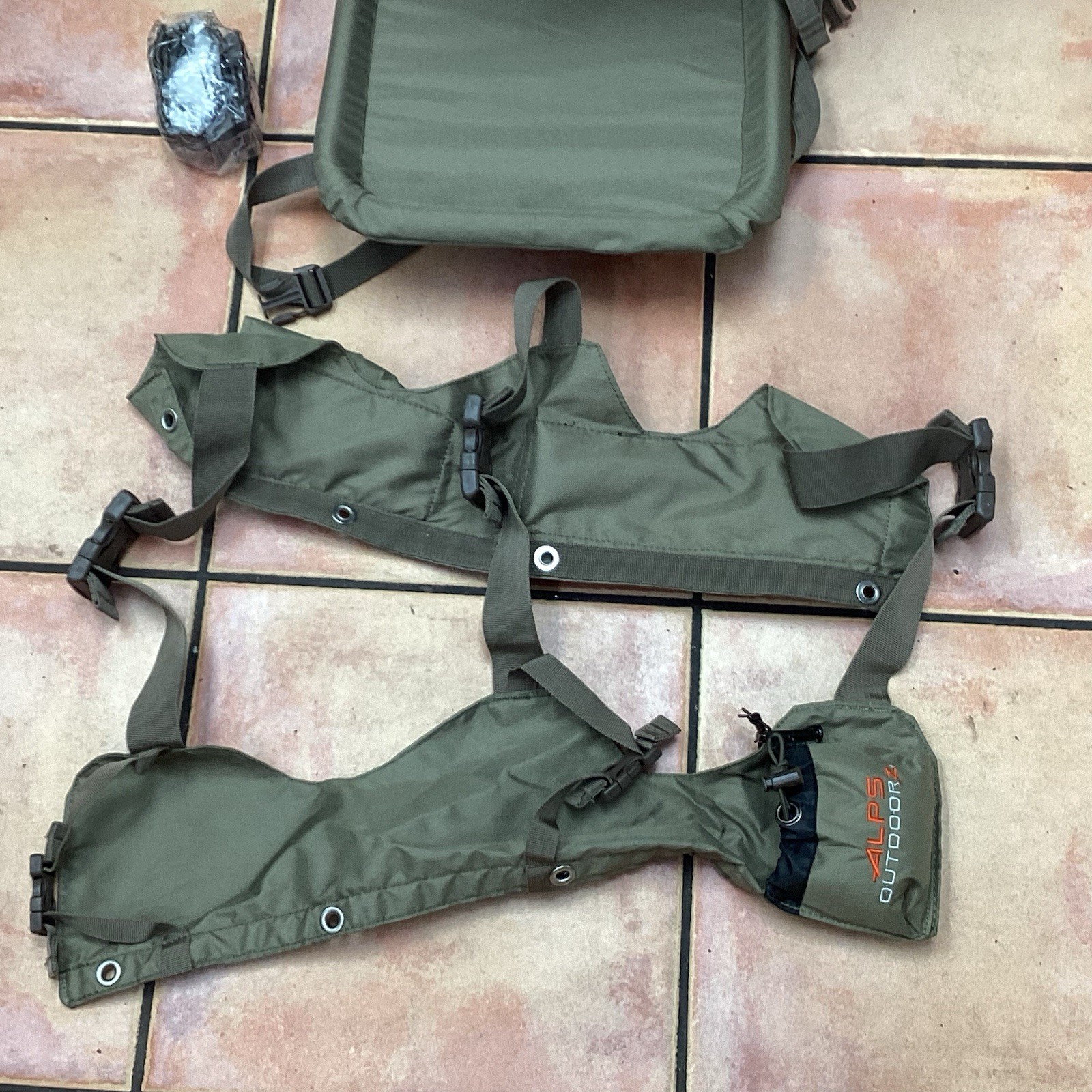 Alps OutdoorZ Commander Freighter Frame & Pack Bag