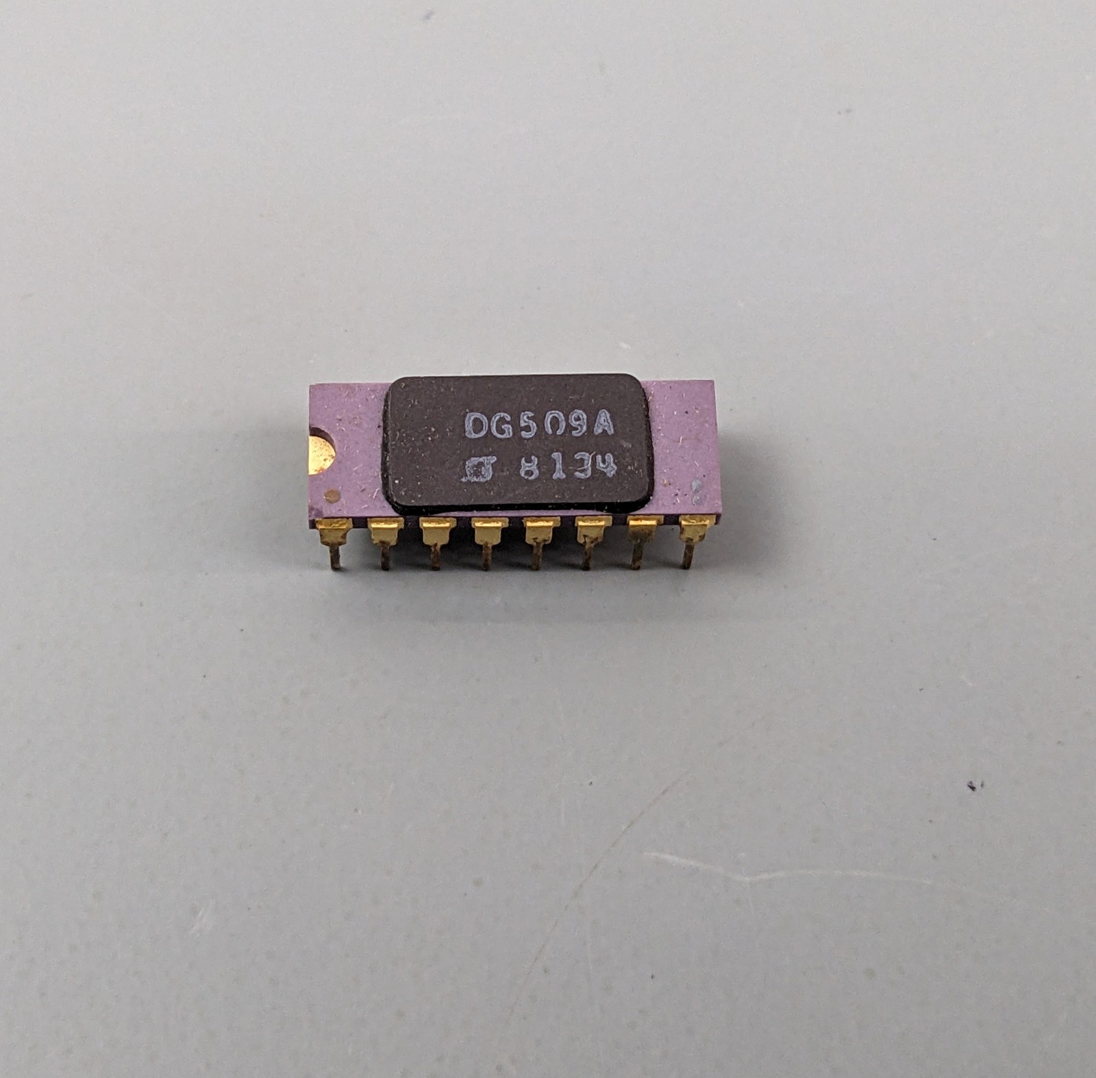 Intersil DG509A 8-Channel CMOS Analog Multiplexer IC