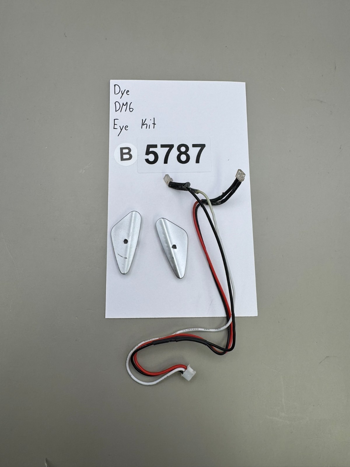 Dye DM6 Eye Kit