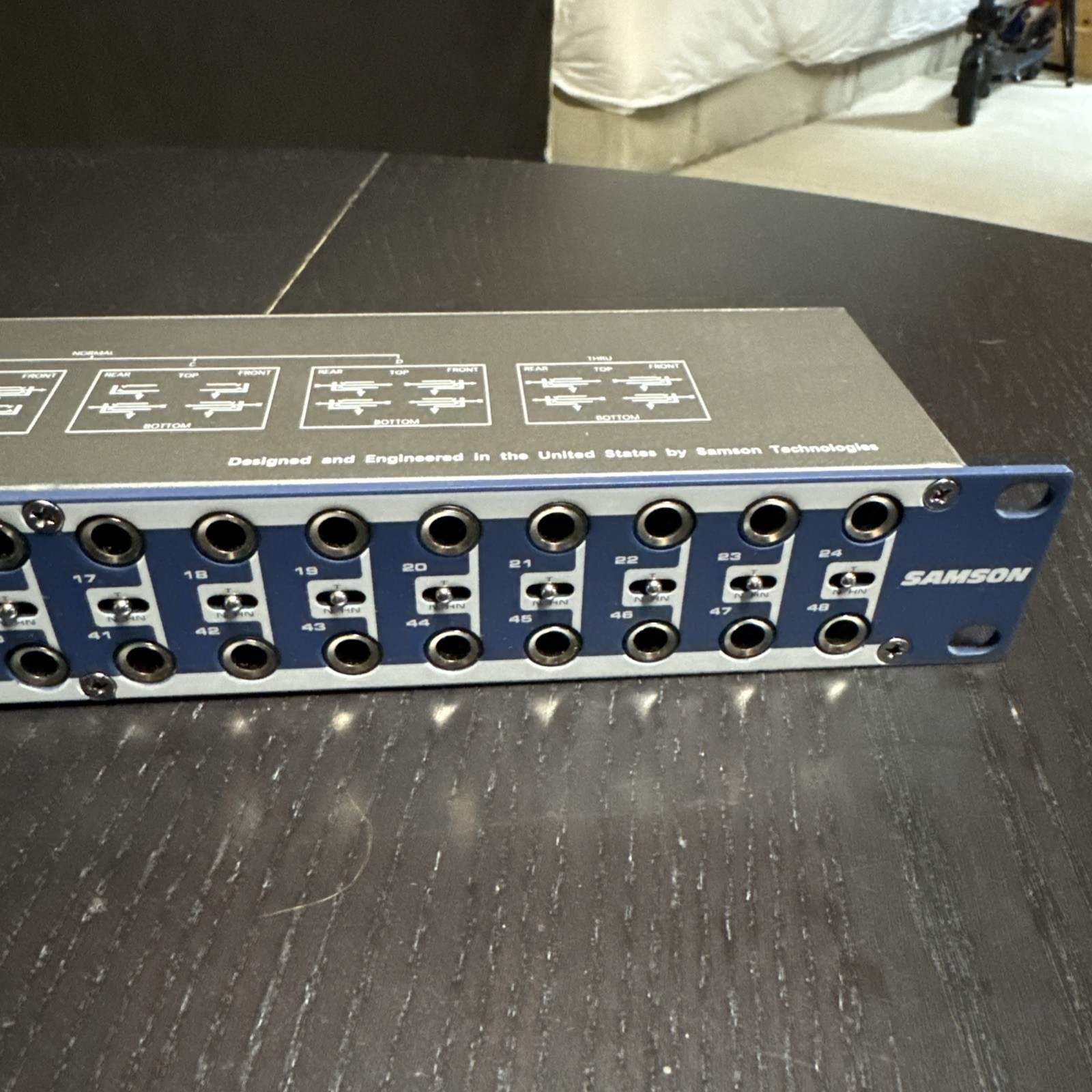 Samson S-Patch Plus 48-Point Balanced Audio Patch Bay with 1/4 Inch Phone Jacks