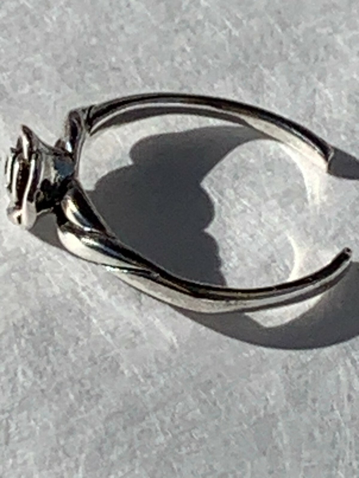 Sterling Silver 925 Toe Ring Rose Centerpiece Flower Design Adjustable