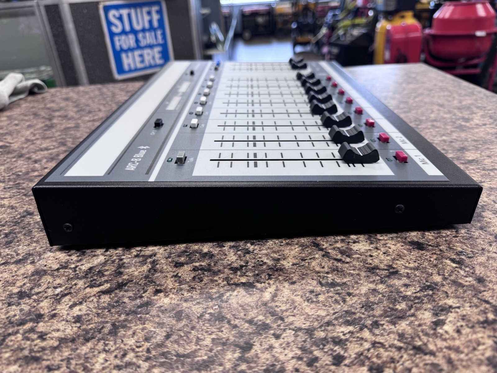 Arrakis Systems ARC-8-Blue Broadcast Mixer/Console with Bluetooth