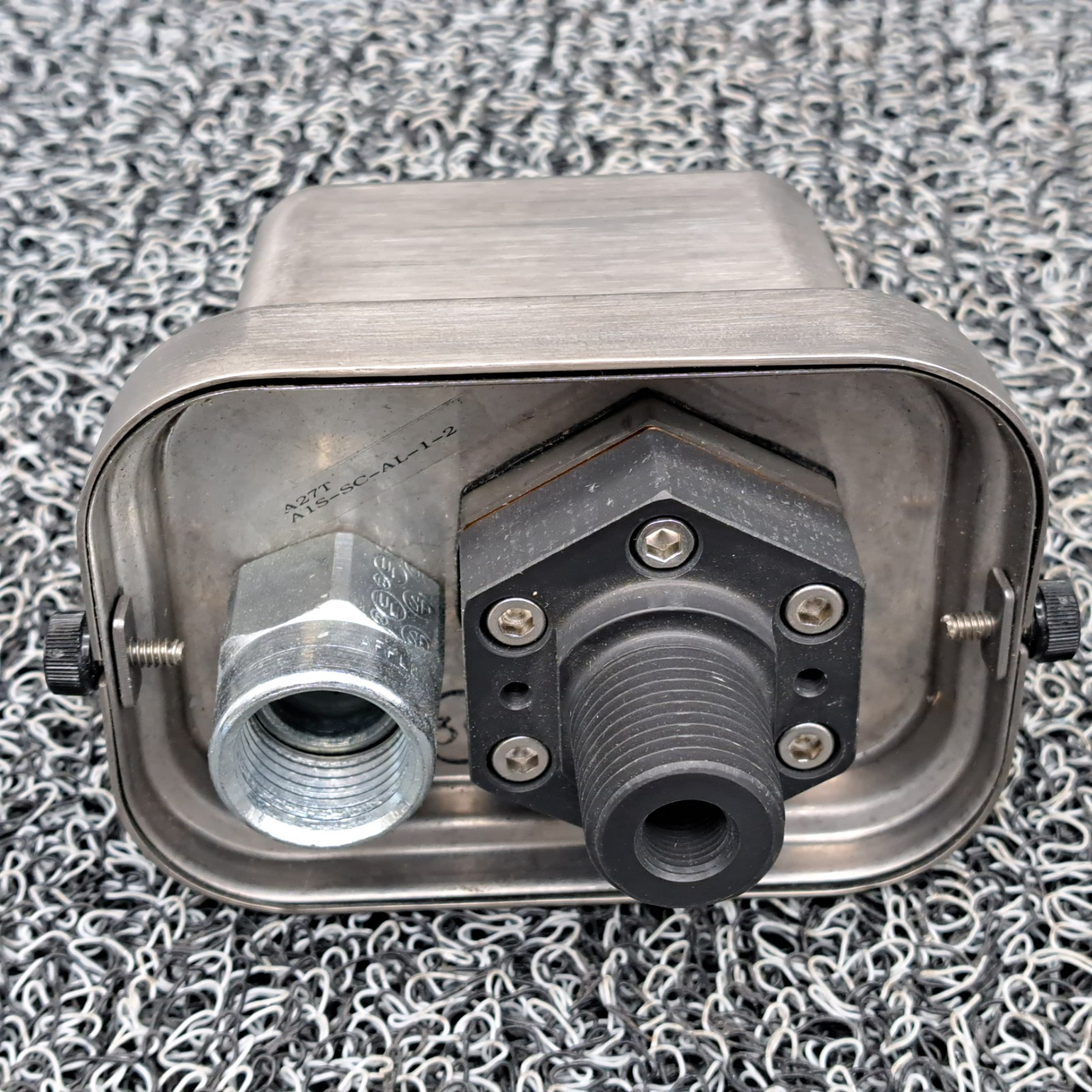 Mercoid A1S-SC-AL-1-2 Pressure Switch