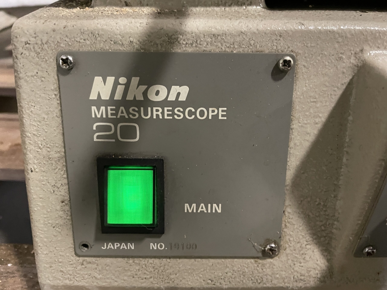 Nikon Measurescope 20 Laboratory/Toolmakers Microscope