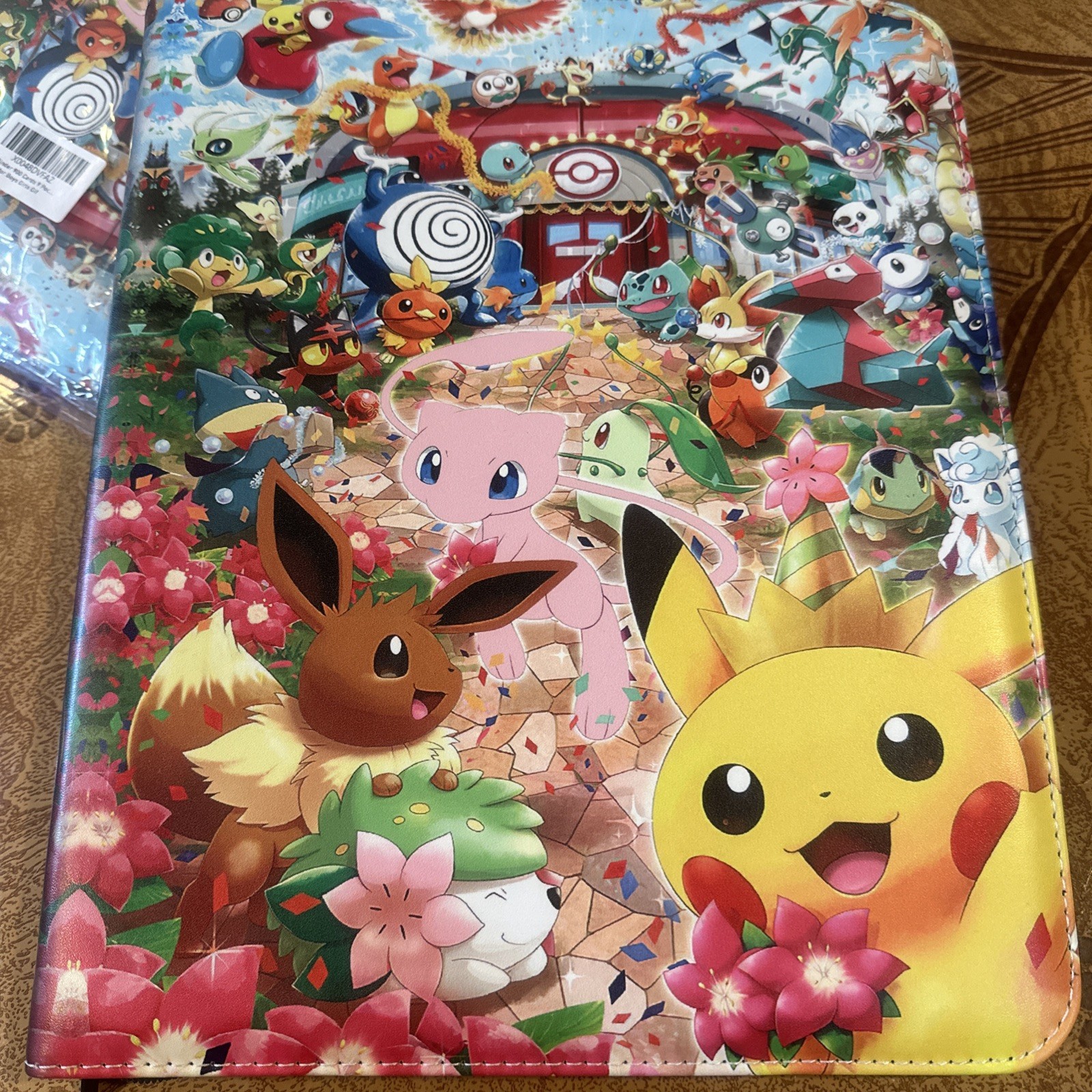 Pokémon Binder Trading Card  Sleeves 900 Pockets