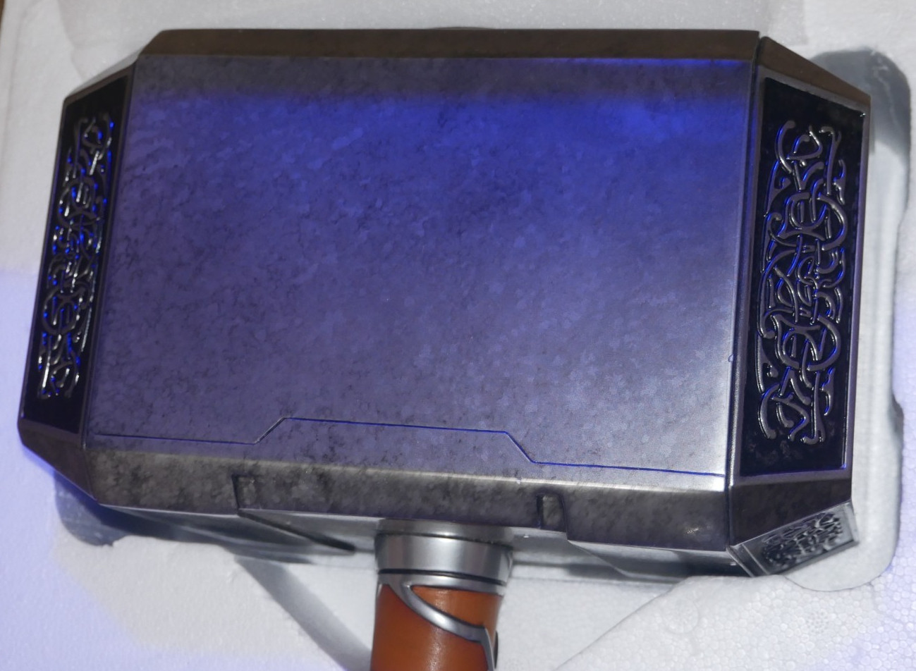 efx The Avengers THOR MJOLNIR Replica Limited Edition Model