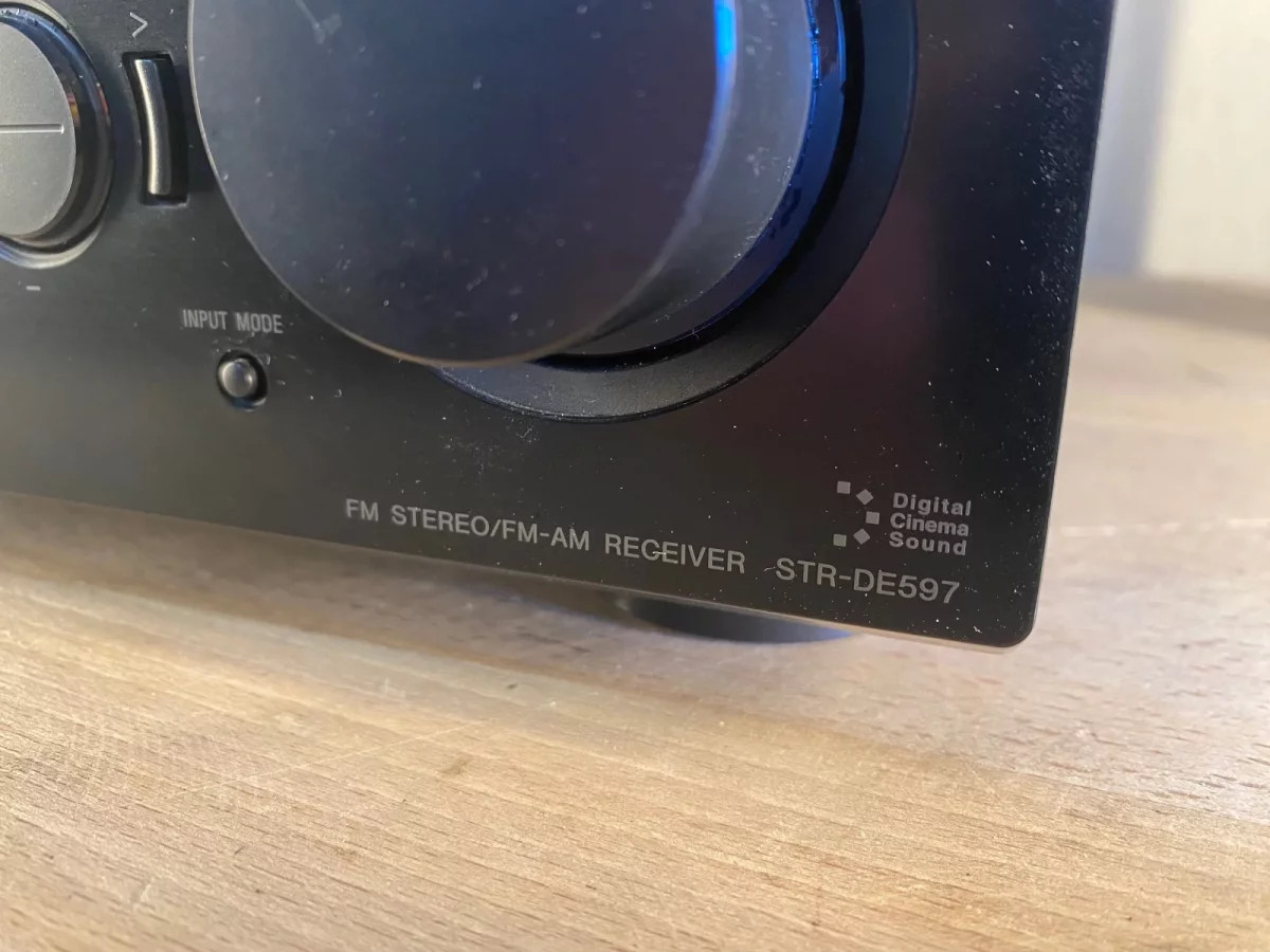 Sony STR-DE597 Receiver - Powers On, No Remote, Sold As-Is