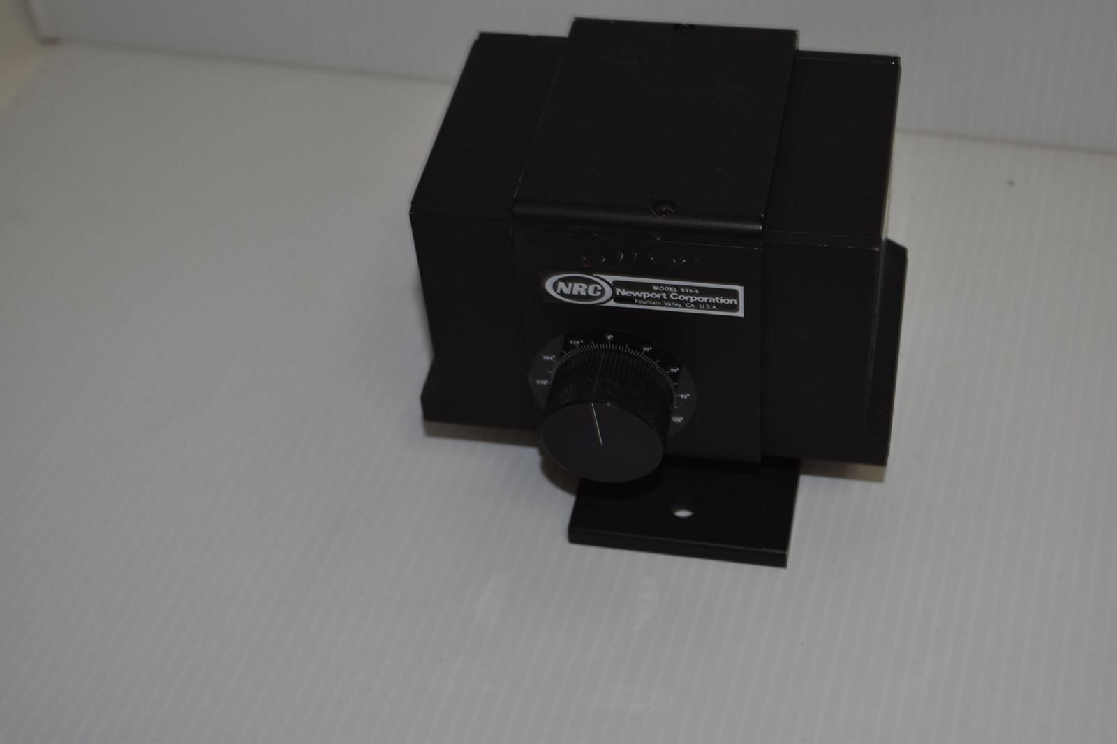 Newport Research NRC Model 935-5 High Power Attenuator  (OYF5)