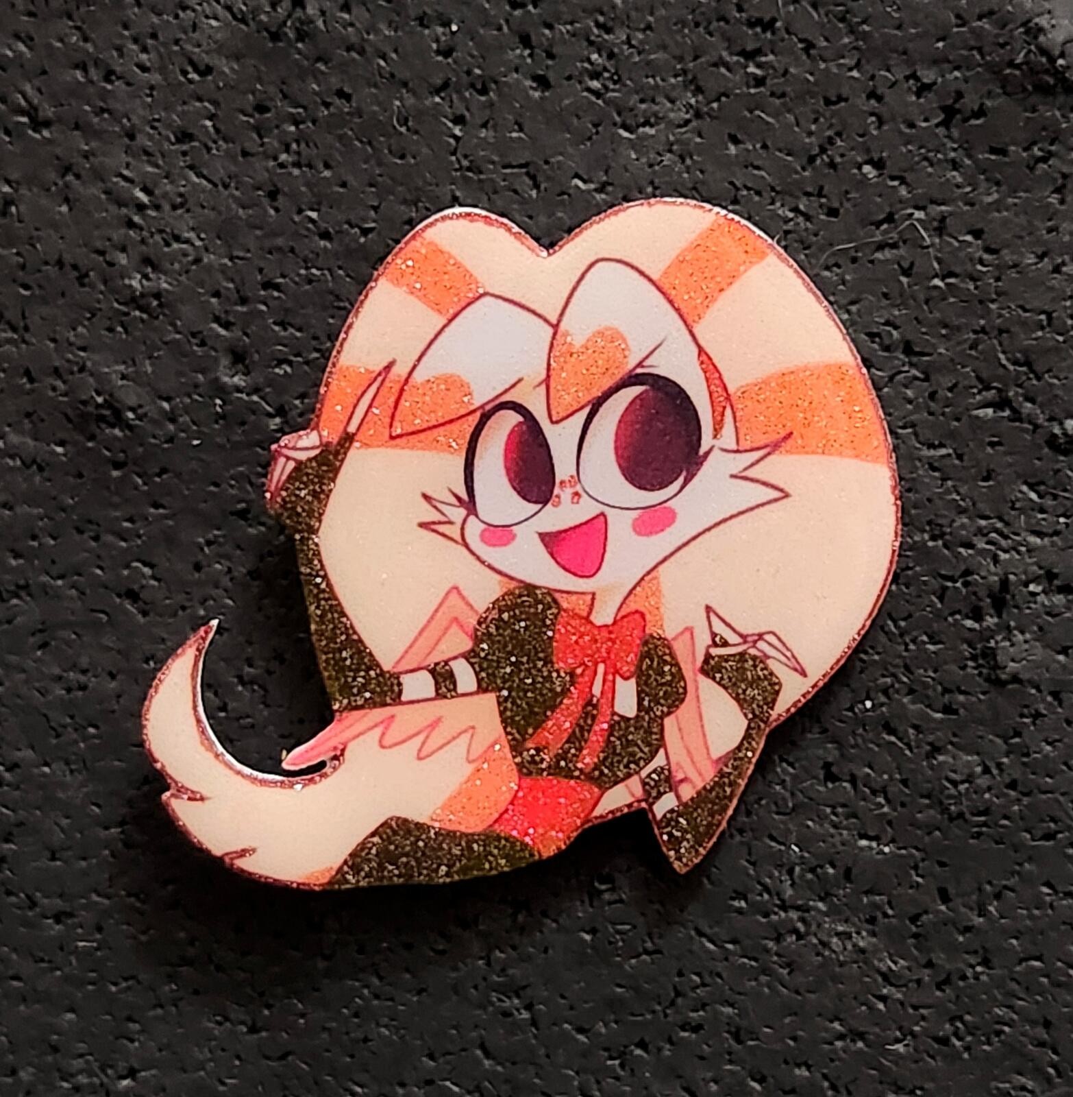 Molly glitter pin - Hazbin Hotel