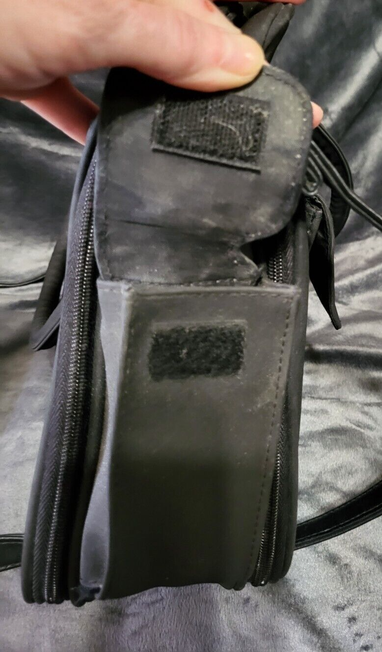 Black 14" Vinyl Laptop Bag