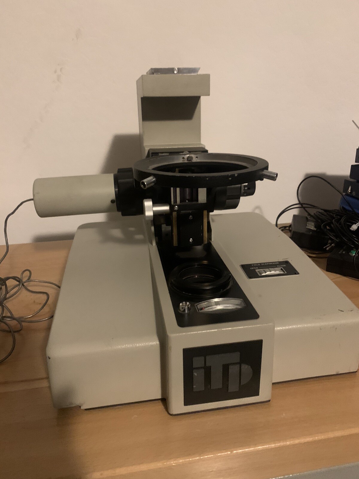 ITP OPTICS MICROSCOPE PART