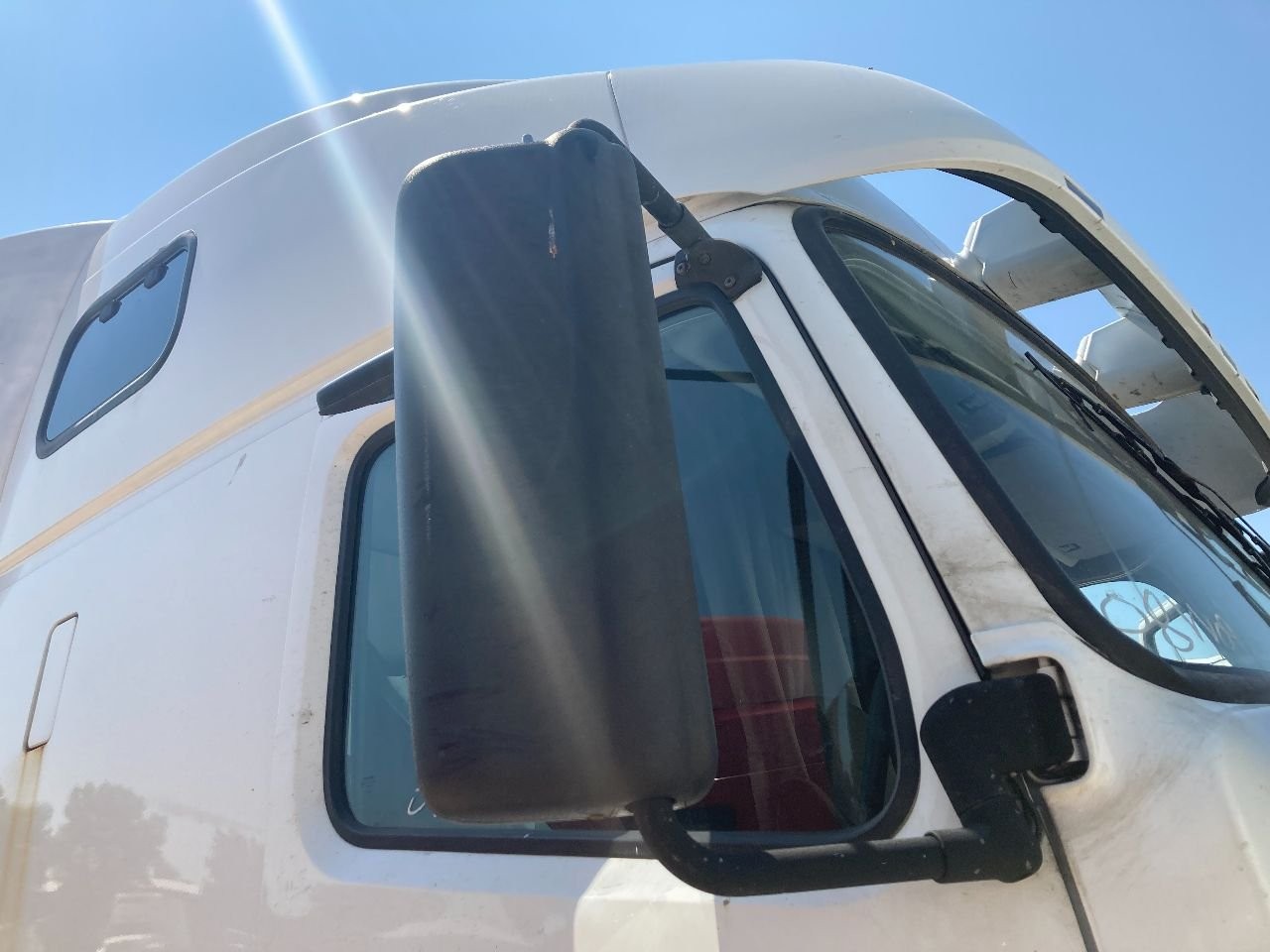 2003-2012 Volvo VNL POLY Right/Passenger Door Mirror - Used
