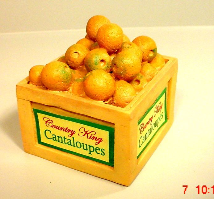 Cantaloupe Bin Miniature 1/24 Scale G Scale Diorama Accessory Item