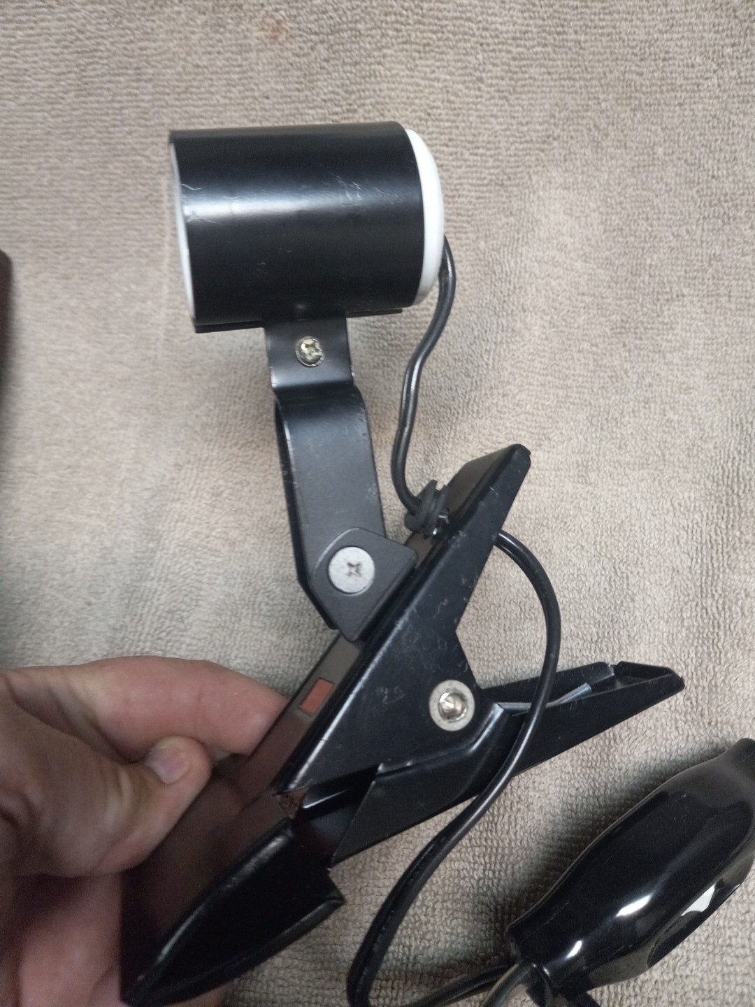 Morris AC Slave Clip On Light Socket