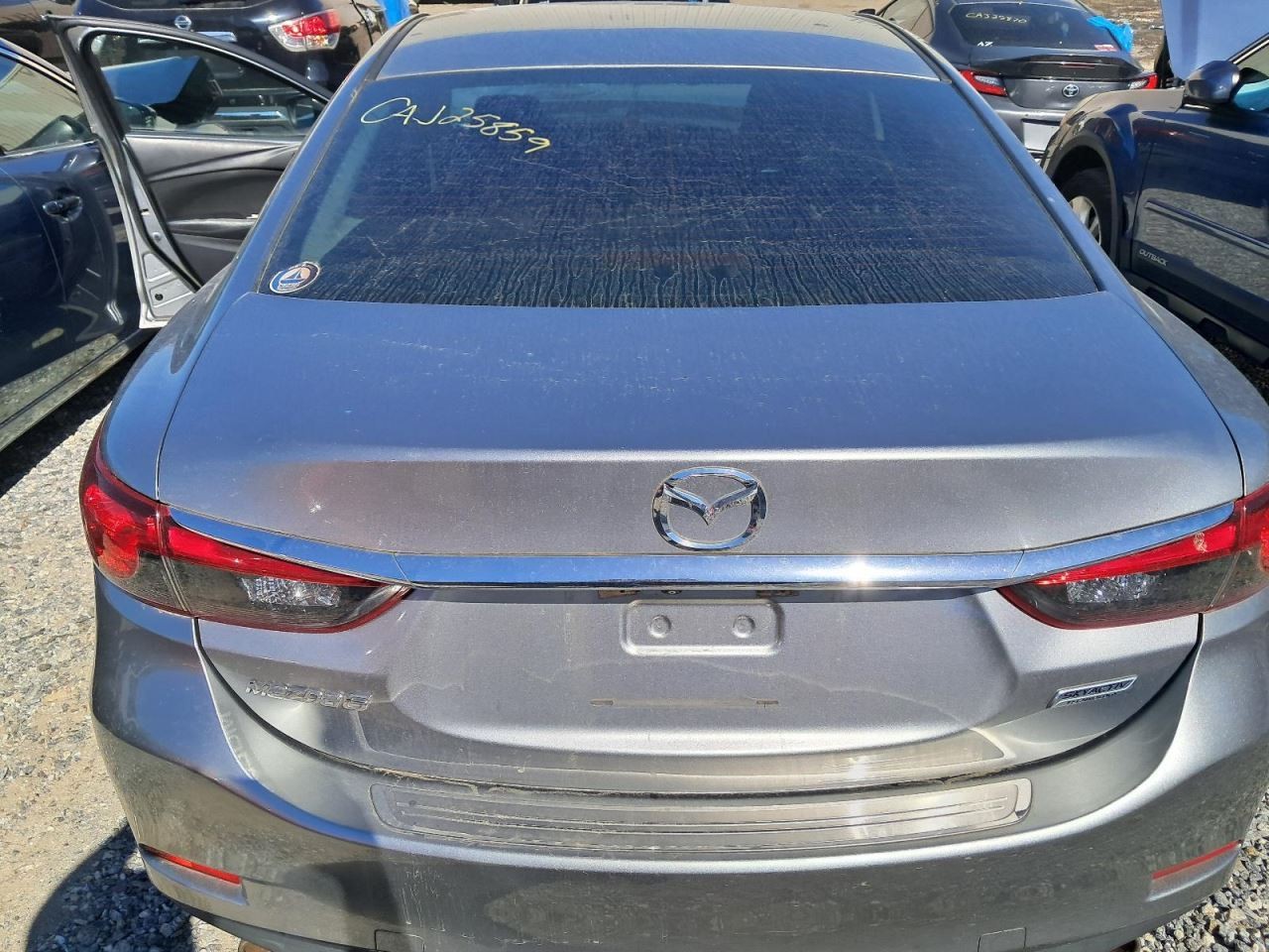 6 2015 Glove Box 4842396