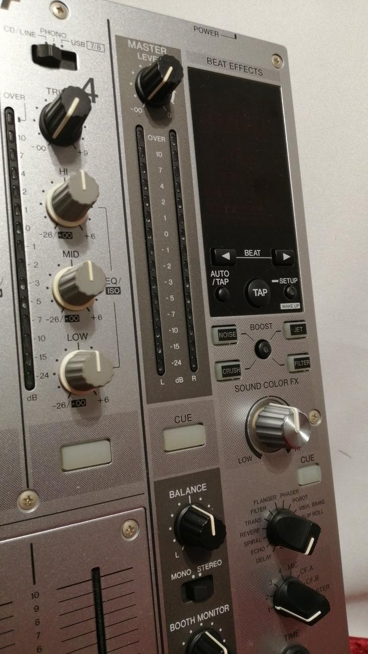 Pioneer DJM-750 4CH Professional DJ Mixer Used Japan