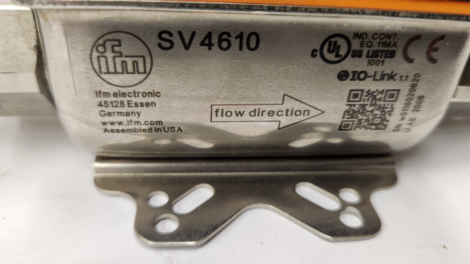 IFM SV4610 Vortex Flowmeter Sensor I/O Link Display & Bracket NEW SURPLUS